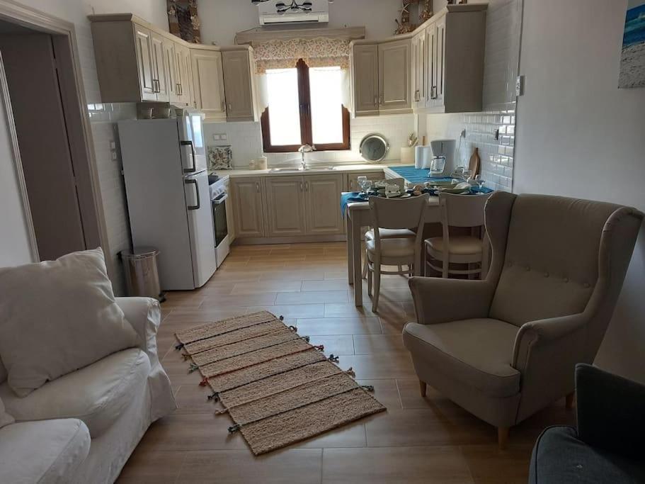 Annissa Appartment Kárpathosz Kültér fotó